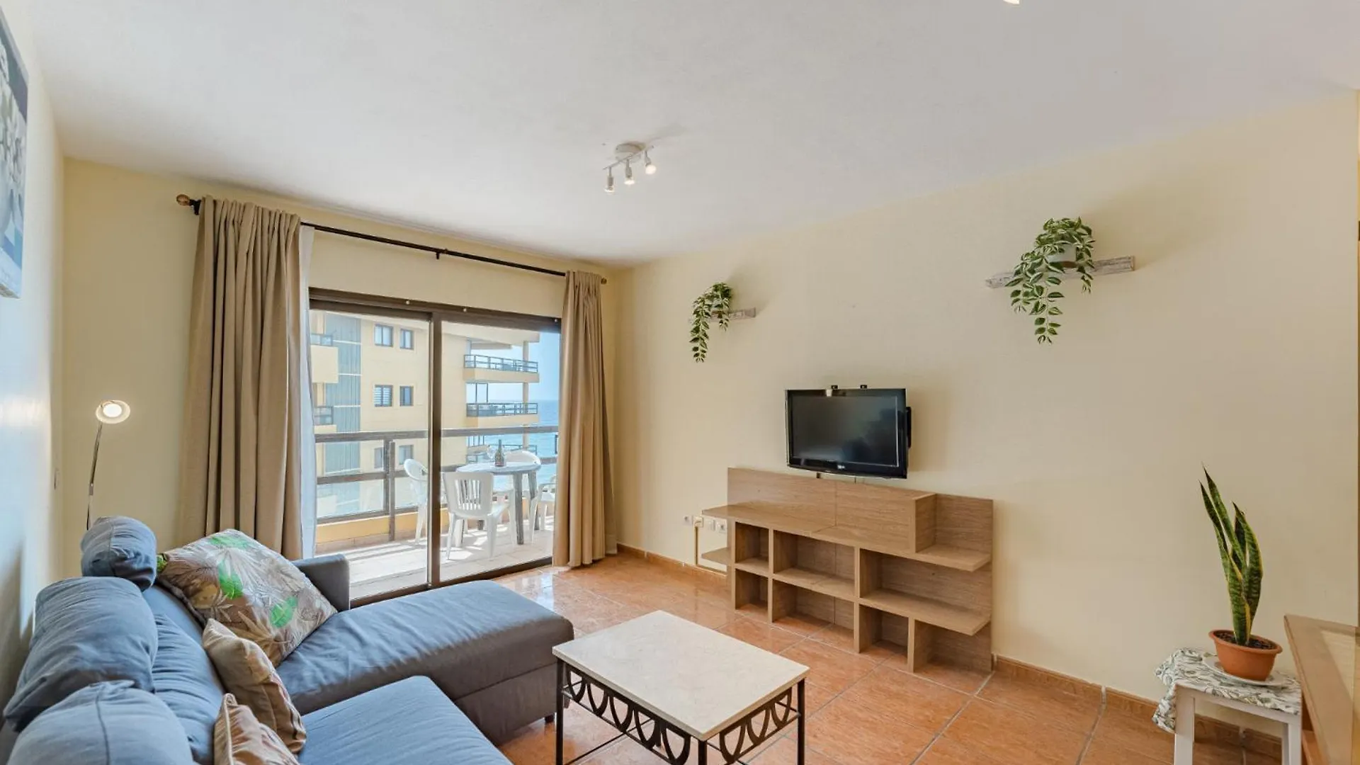 Edificio Agua Marina Panoramic View Apartments On First Line San Miguel de Abona