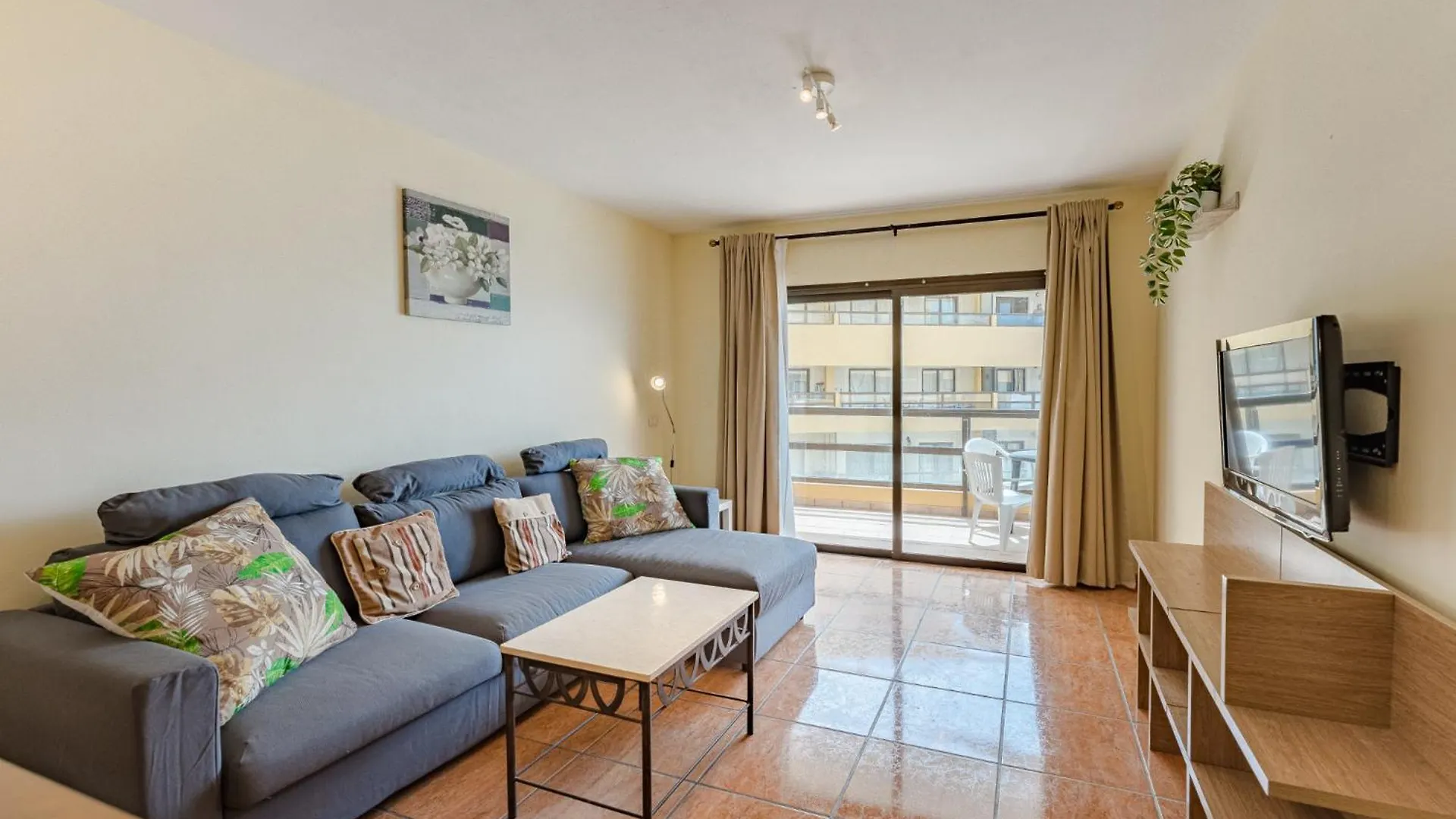Edificio Agua Marina Panoramic View Apartments On First Line San Miguel de Abona