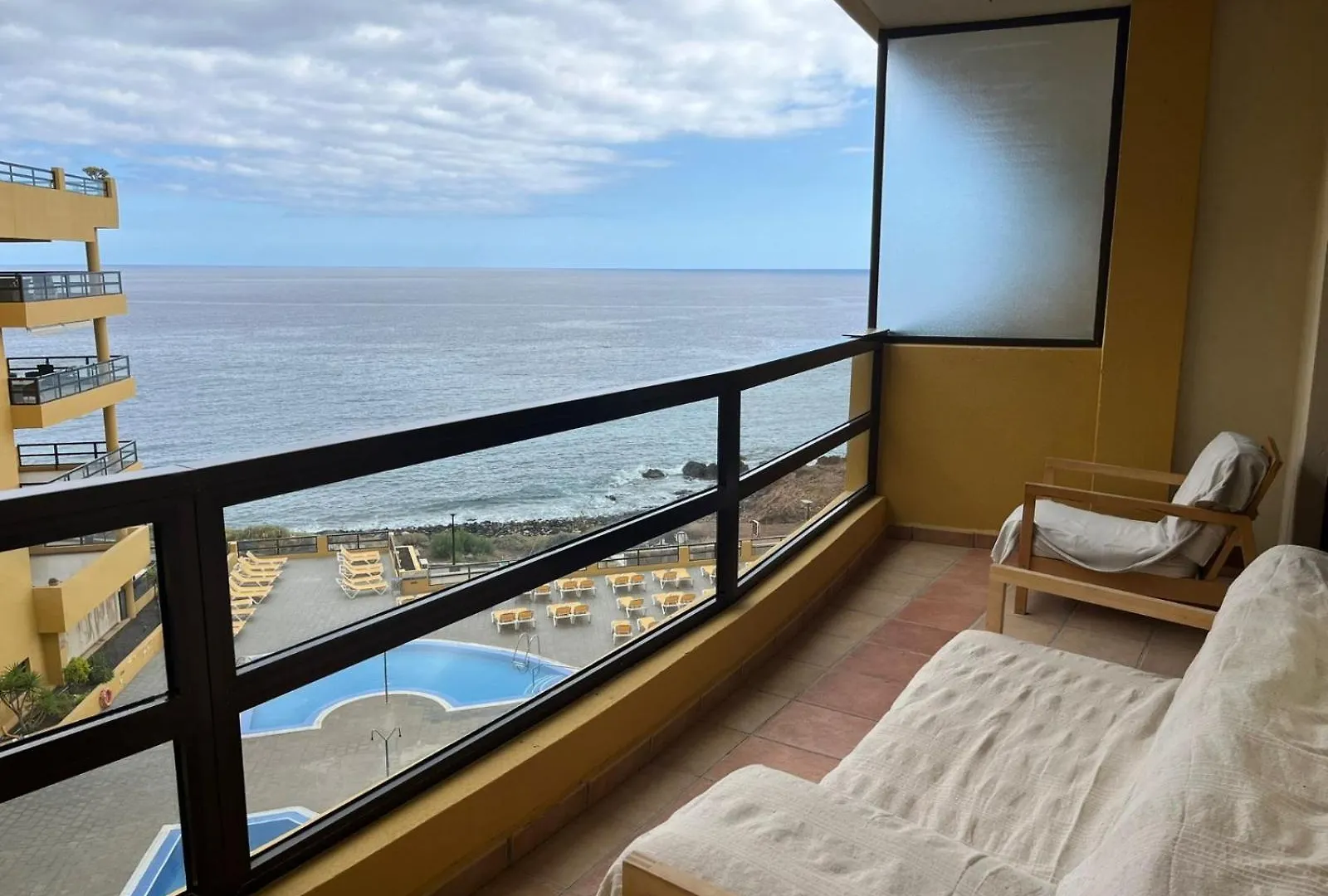 Edificio Agua Marina Panoramic View Apartments On First Line San Miguel de Abona